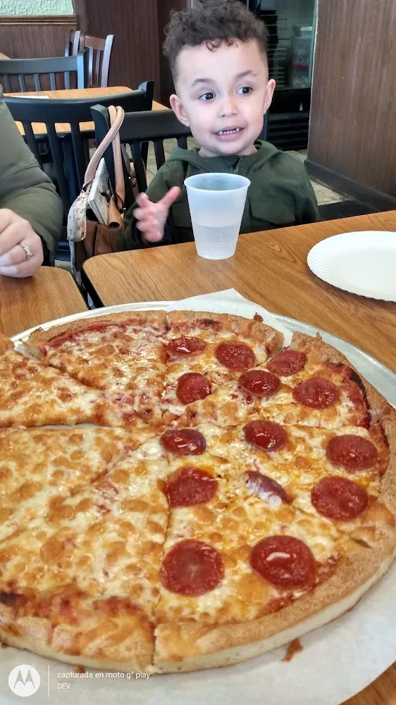 Pizza Peperoni Y Queso